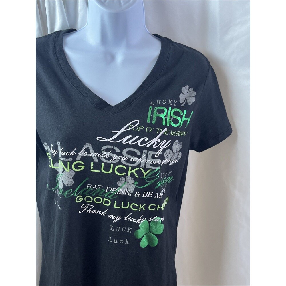 Lucky Tee Shirt Juniors Size L Graphic St. Patrick’s Day Casual Holiday - Picture 2 of 6